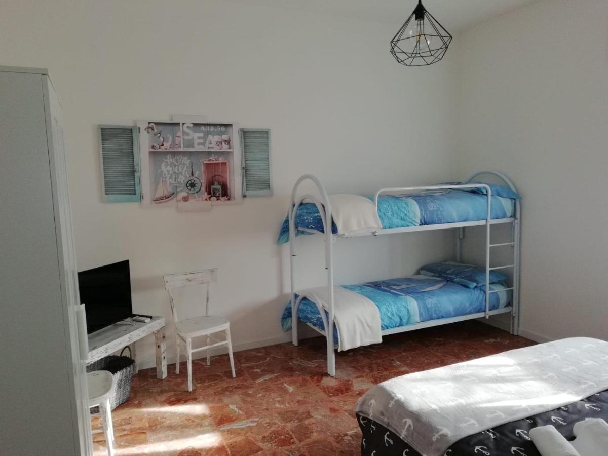 Good Morning Shopping Bed & Breakfast แซร์ราวัลเล สกรีเวีย ภายนอก รูปภาพ